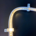 Accesorio V Para Sujetar Cinta Neon O 2835 Paquete De 100 Und