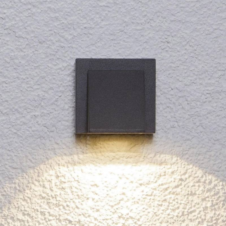 Aplique LED Simple Exterior Ip54 5W 3000K Negro Modelo Kapelle
