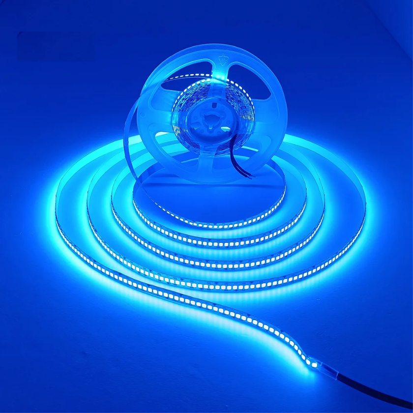 Cinta 24V 2835 20W Ip20 240LED Azul 10Mm C/Adhesivo 10M